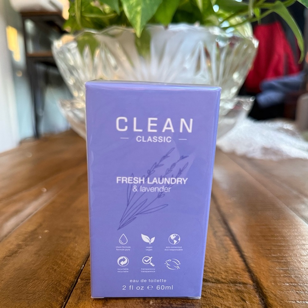 Clean Classic Fresh Laundry & Lavender Eau de Toilette 60ml